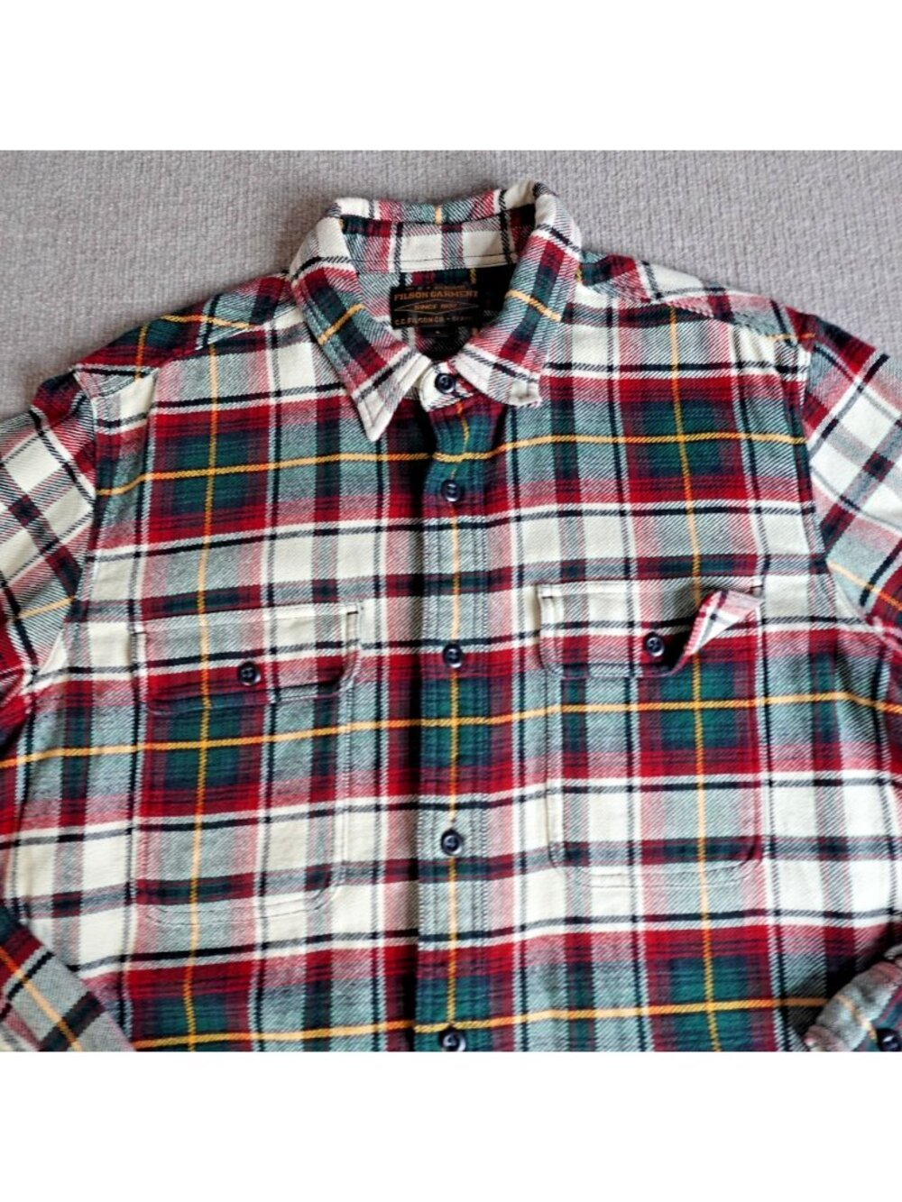 Filson Mens Shirt Large Green Beige Plaid Vintage Flannel Work Shirt